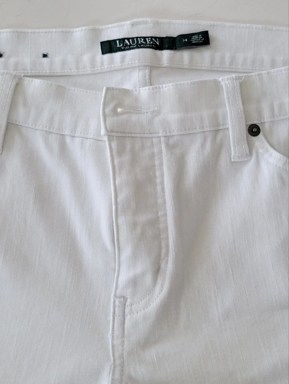 LAUREN Ralph Lauren White Modern Straight Jeans Size 14